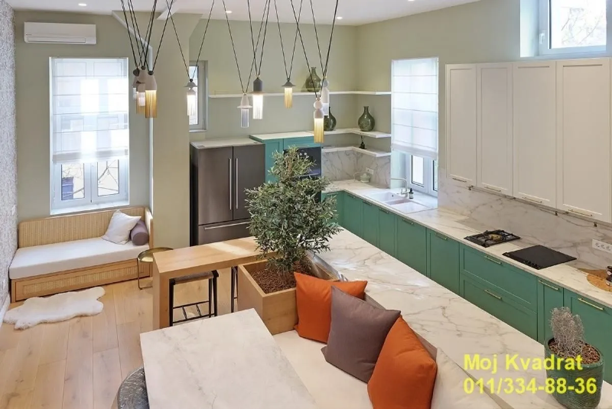 Prodaja, trosoban stan, 130m², Stari Grad, Beograd
