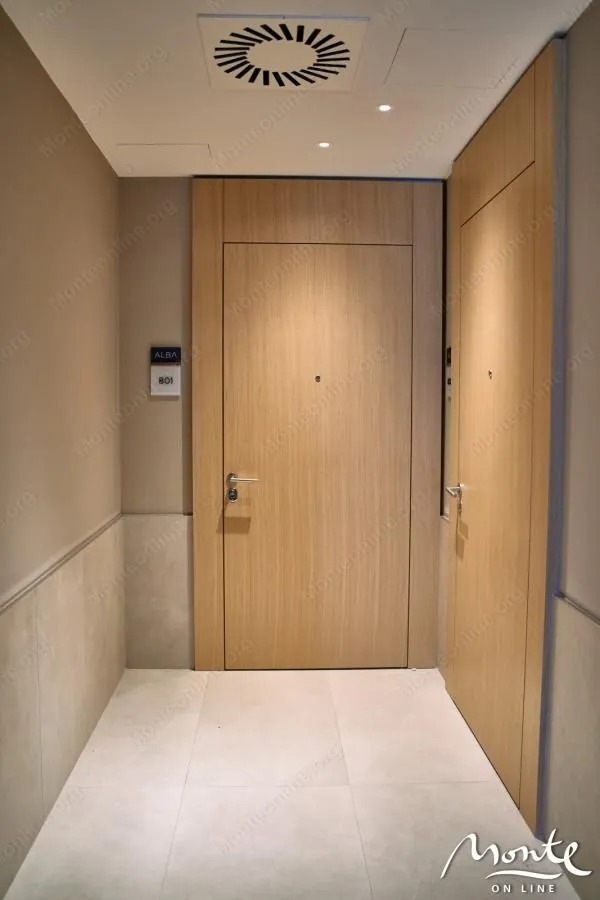 Prodaja, dvosoban stan, 102m², Tivat, Crna Gora