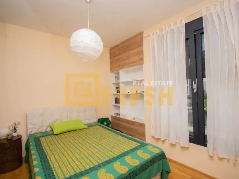 Izdavanje, dvosoban stan, 70m², Blok 9, Podgorica - image 8