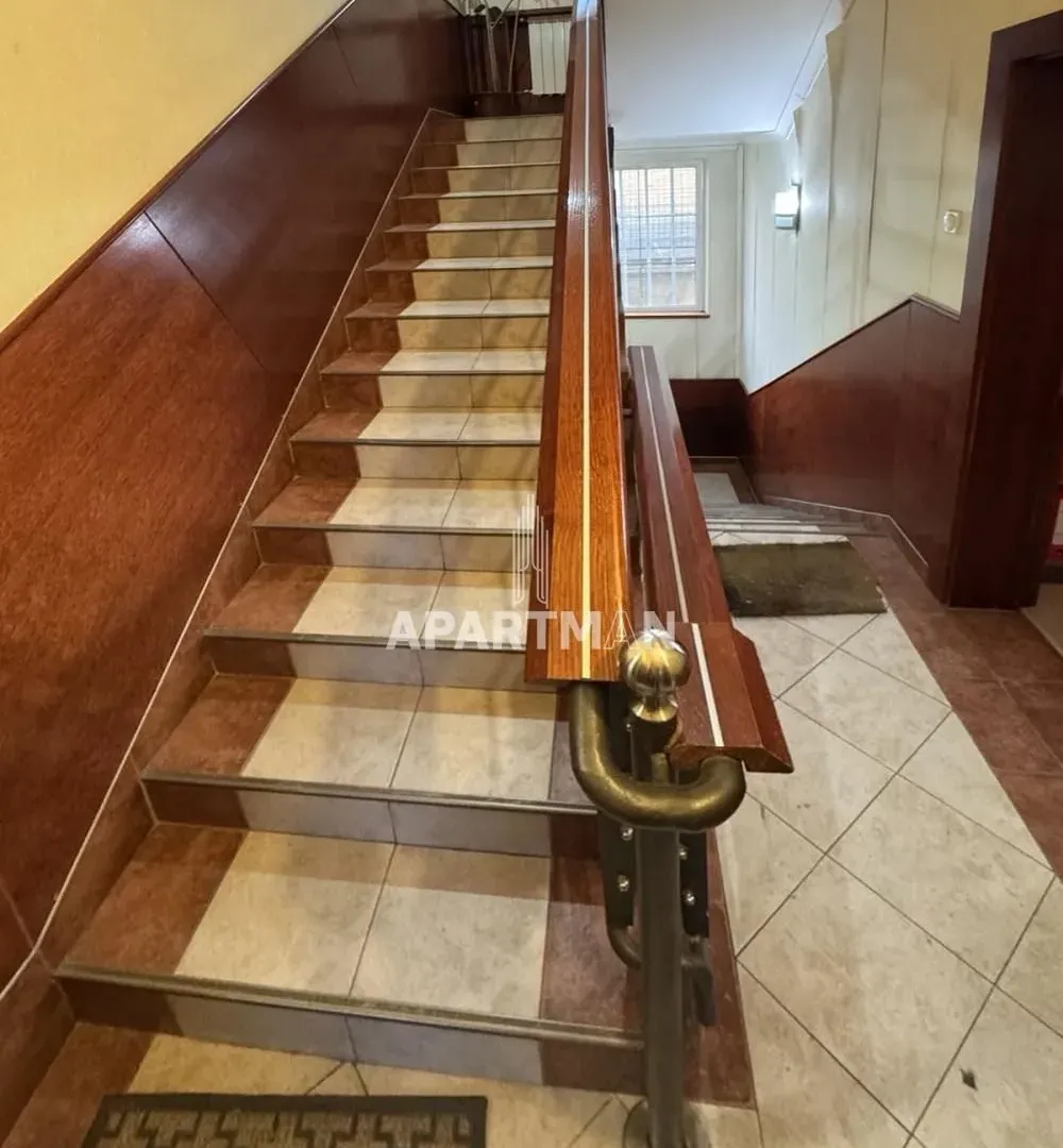 Rent, office space, 700m², Banjica, Voždovac Sve Podlokacije