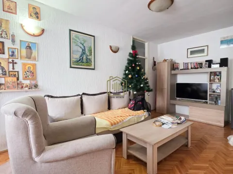 Sale, three bedroom apartment, 80m², Preko Morače, Podgorica - image 12