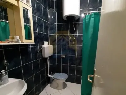 Prodaja, dvosoban stan, 72m², Centar, Tivat - image 5