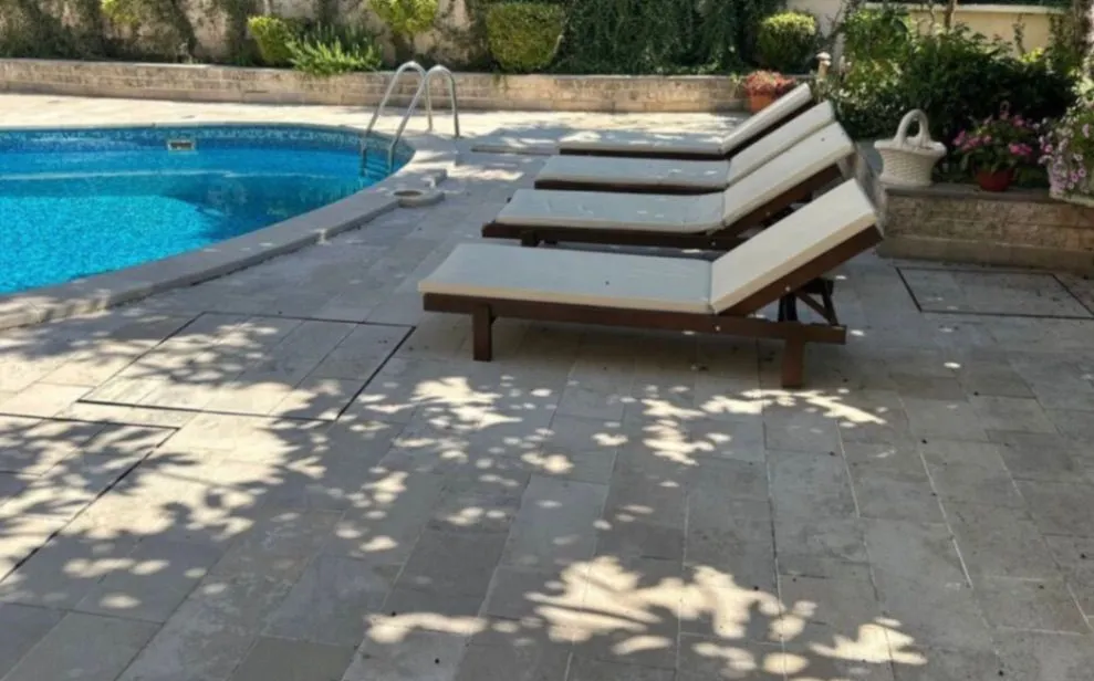 Rent, three bedroom apartment, 130m², Dobrota, Kotor