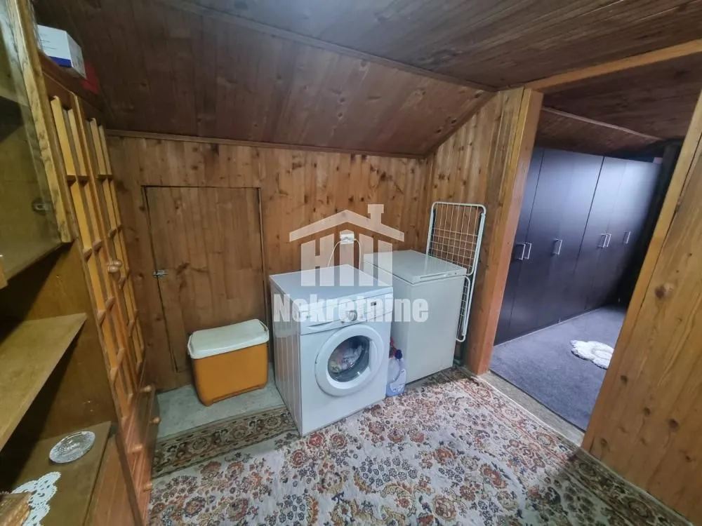 Sale, four bedroom apartment, 100m², Zemun Sve Podlokacije, Beograd