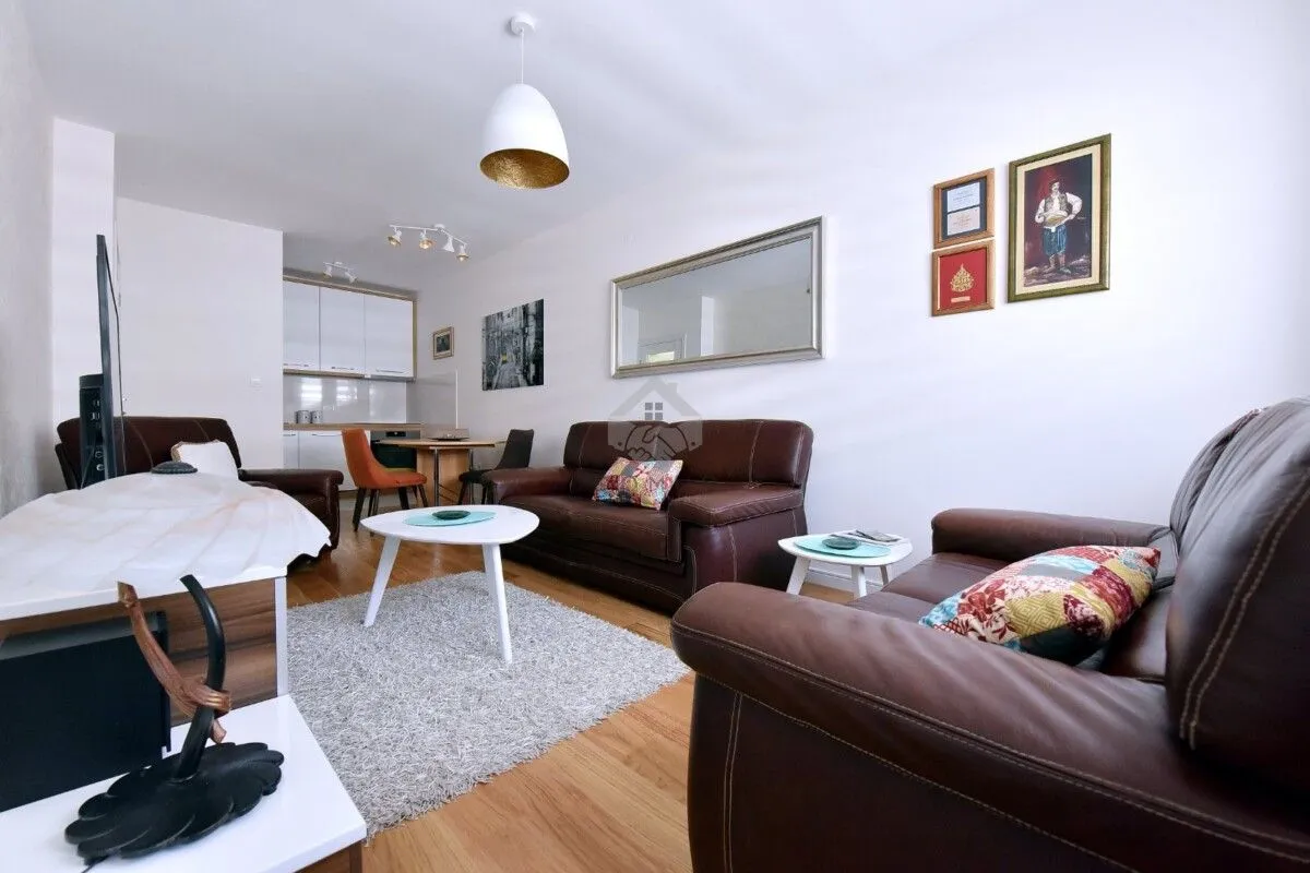 Rent, one bedroom apartment, 49m², Central Point, Podgorica