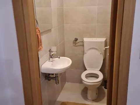 Prodaja, dvosoban stan, 69m², Stari Aerodrom, Podgorica - image 2