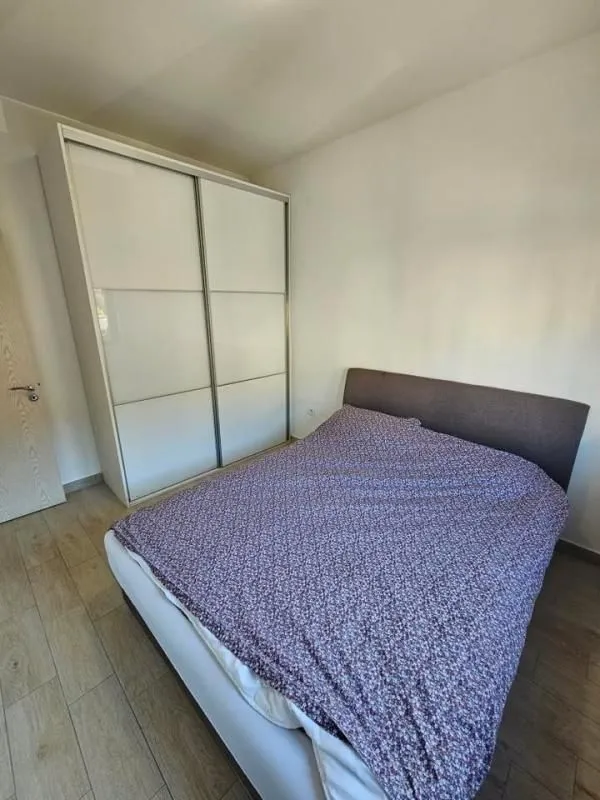 Prodaja, dvosoban stan, 57m², Rozino, Budva