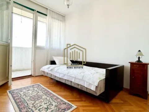 Izdavanje, dvosoban stan, 60m², Momišići, Podgorica - image 4