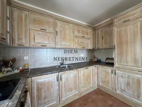 Prodaja, dvosoban stan, 69m², Centar, Bar - image 15