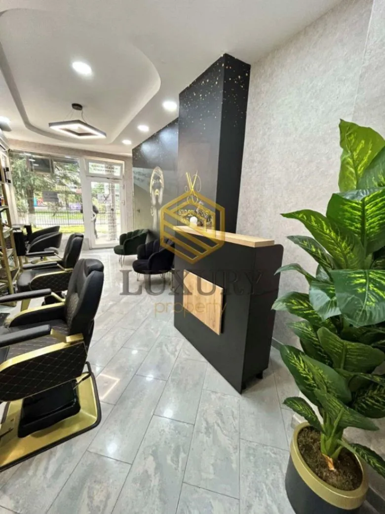 Rent, office space, 90m², Stari Aerodrom, Podgorica