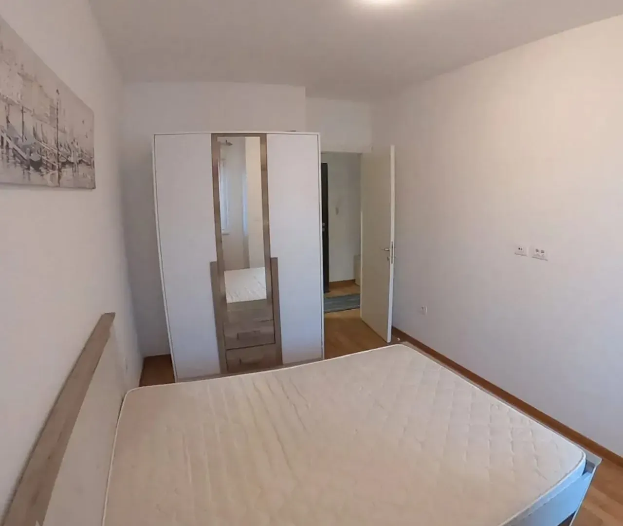 Izdavanje, jednosoban stan, 43m², City Kej, Podgorica