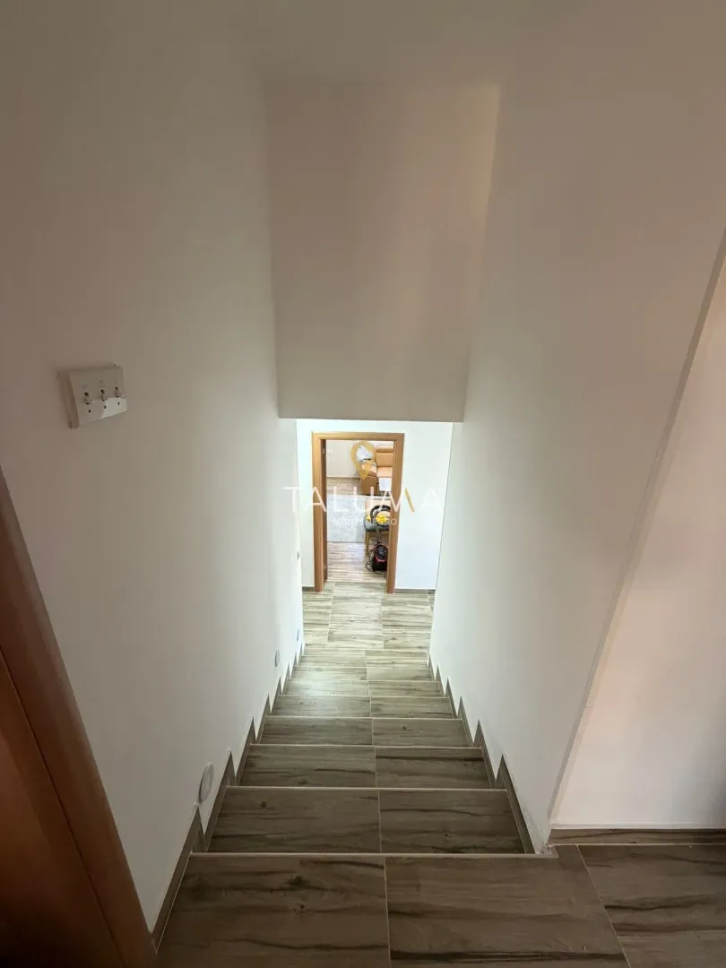 Rent, house, 270m², Donja Gorica, Podgorica