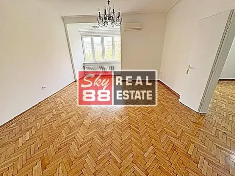 Izdavanje, četvorosoban stan, 136m², Stari Grad, Beograd - image 10