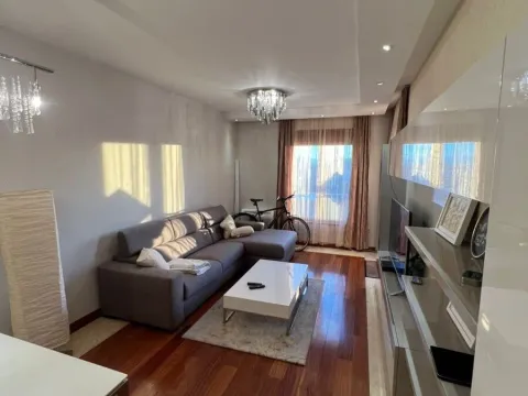 Prodaja, stan, 79m², Podgorica, Crna Gora - image 1