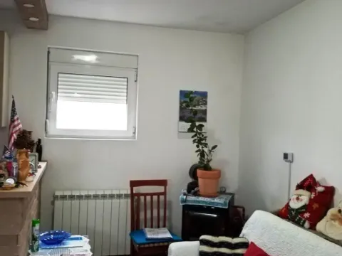 Prodaja, kuća, 55m², Kruševac, Srbija - image 4