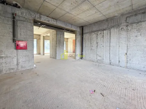 Rent, office space, 175m², Zagorič, Podgorica - image 3