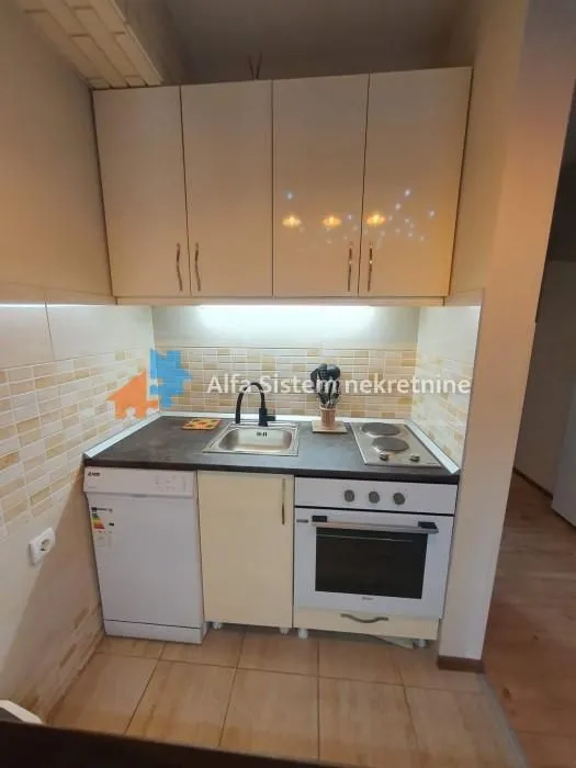Izdavanje, stan, 40m², Lion, Zvezdara Sve Podlokacije