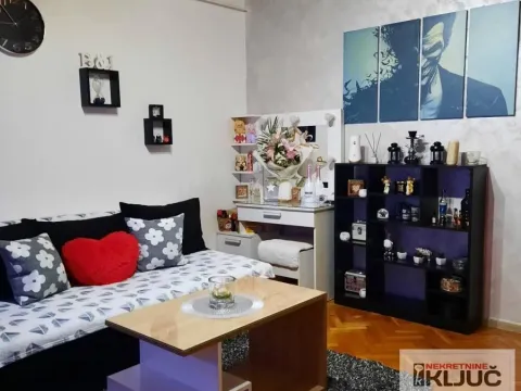 Prodaja, jednosoban stan, 27m², Novo naselje, Novi Sad - image 6