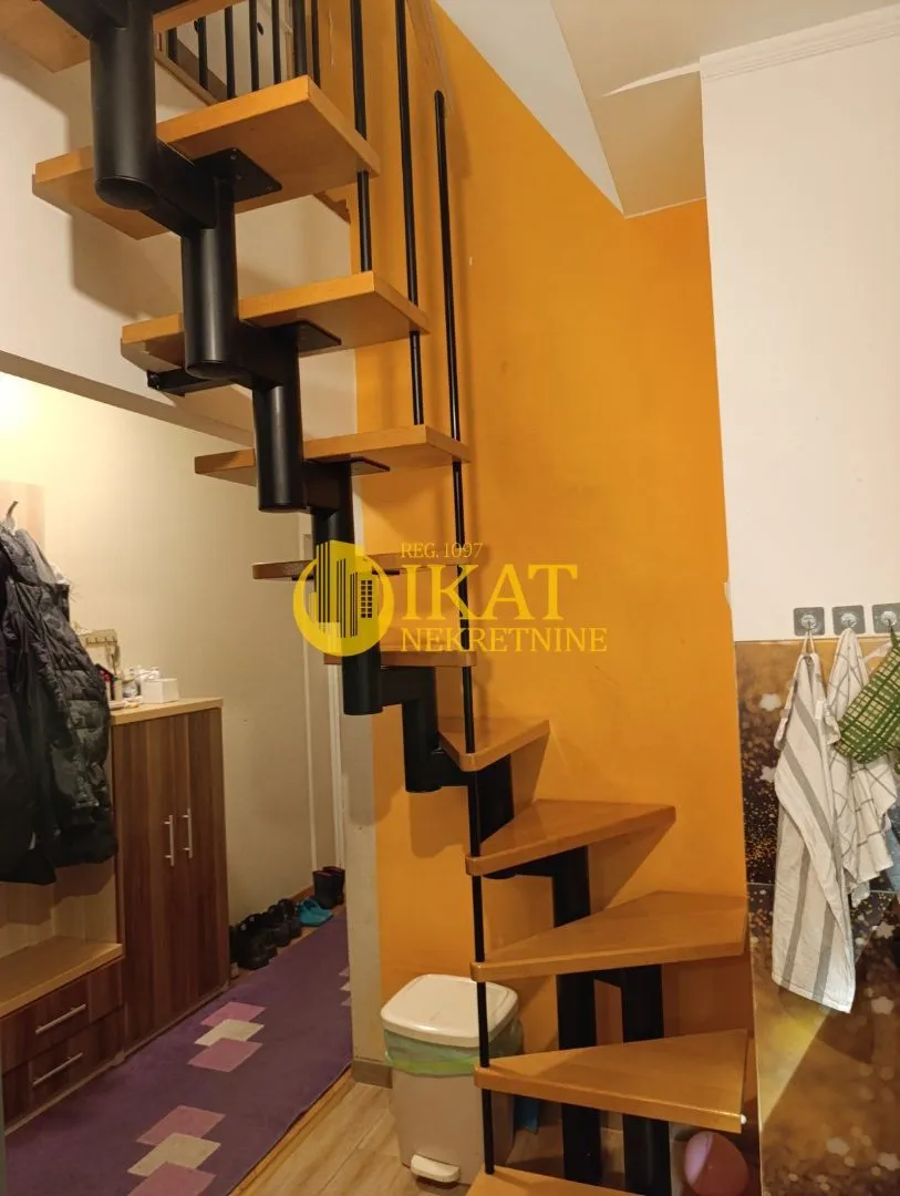 Prodaja, trosoban stan, 80m², Karaburma, Palilula Sve Podlokacije