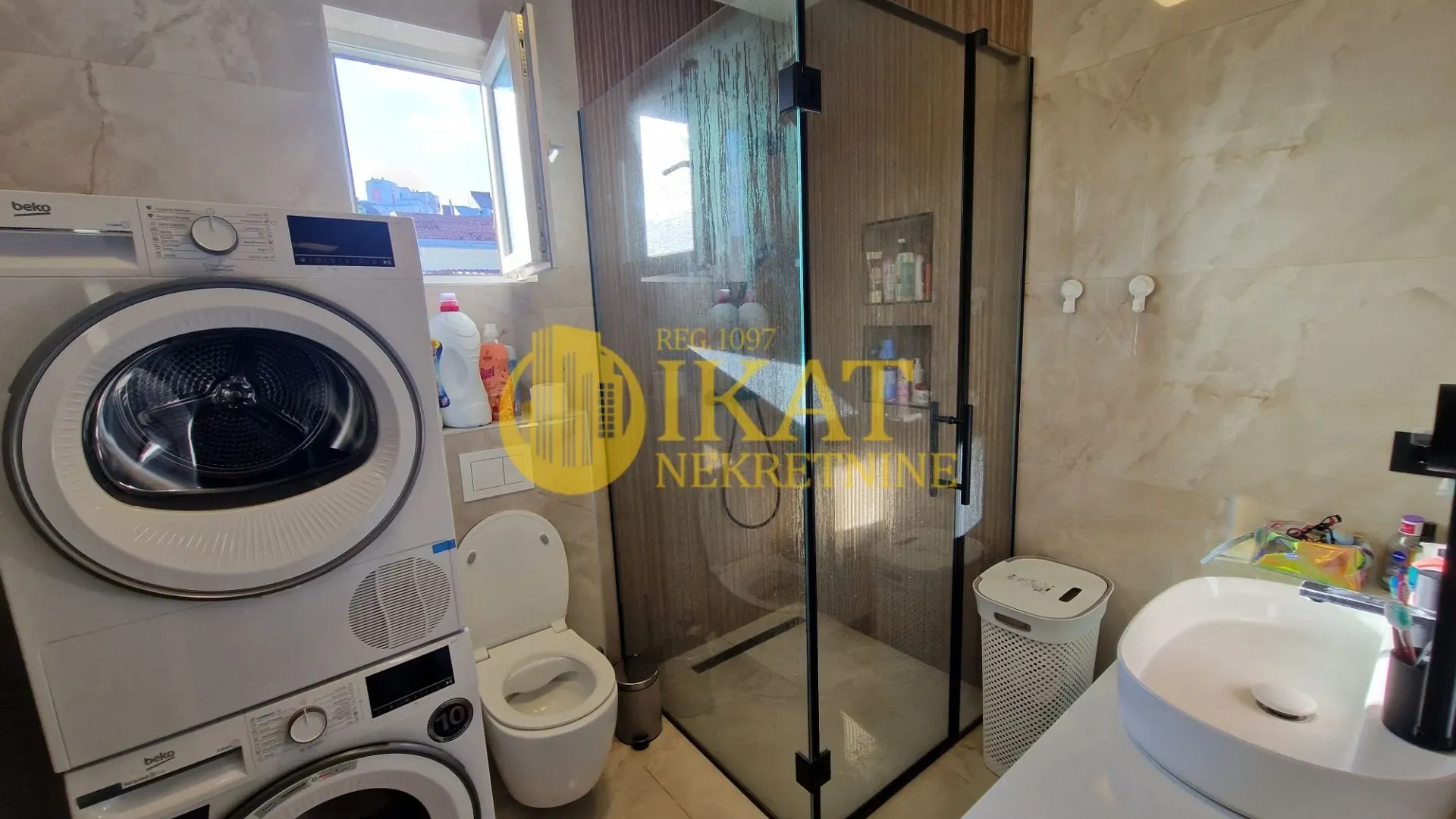 Sale, office space, 812m², Vidikovački venac, Rakovica