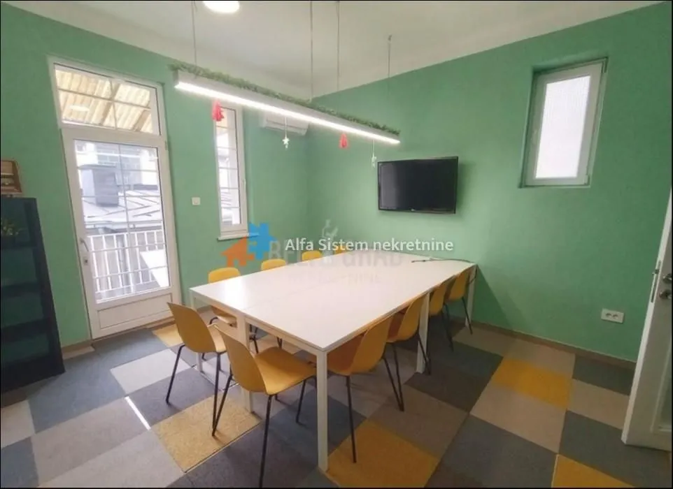 Rent, office space, 120m², Stari Grad, Beograd
