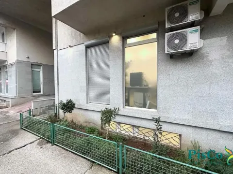Sale, office space, 56m², Blok 9, Podgorica - image 3