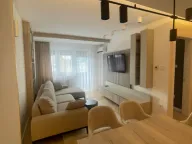 Izdavanje, dvosoban stan, 52m², Grbavica, Novi Sad Sve Podlokacije - image 3