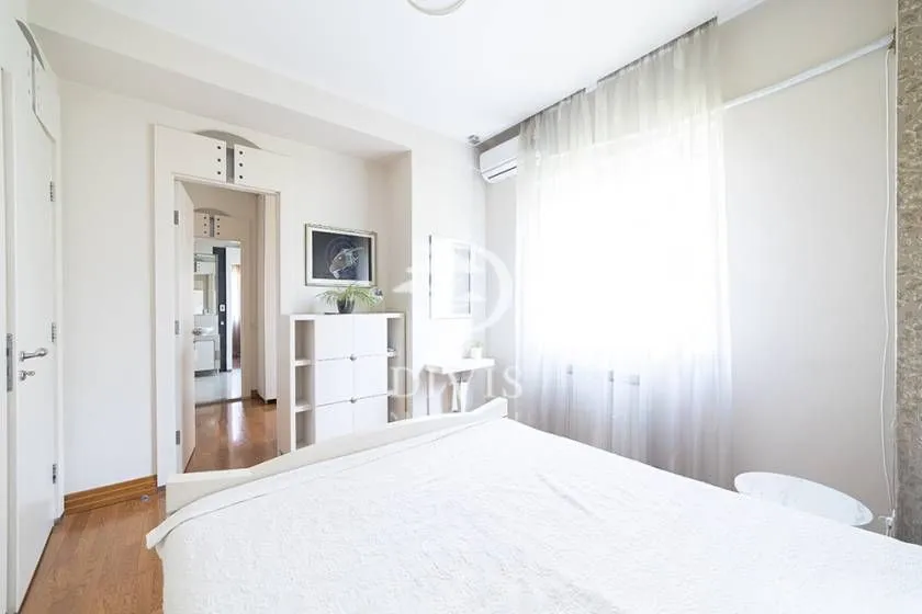 Sale, three bedroom apartment, 150m², Banovo Brdo, Beograd