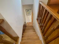 Izdavanje, stan, 200m², Vračar Sve Podlokacije, Beograd - image 9