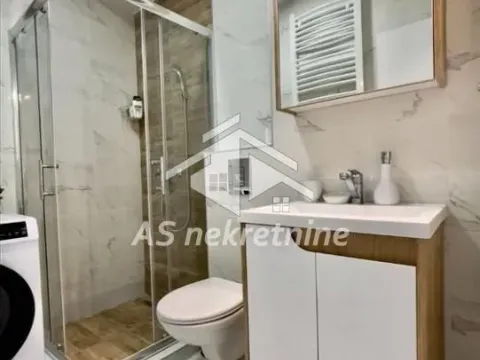 Izdavanje, dvosoban stan, 42m², Vračar Sve Podlokacije, Beograd - image 9