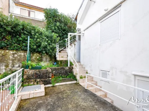 Prodaja, kuća, 168m², Krašići, Tivat - image 14