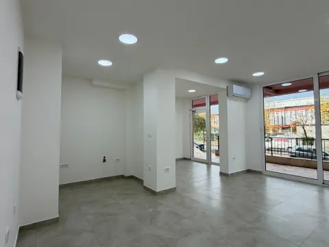 Sale, office space, 57m², Zabjelo, Podgorica - image 1