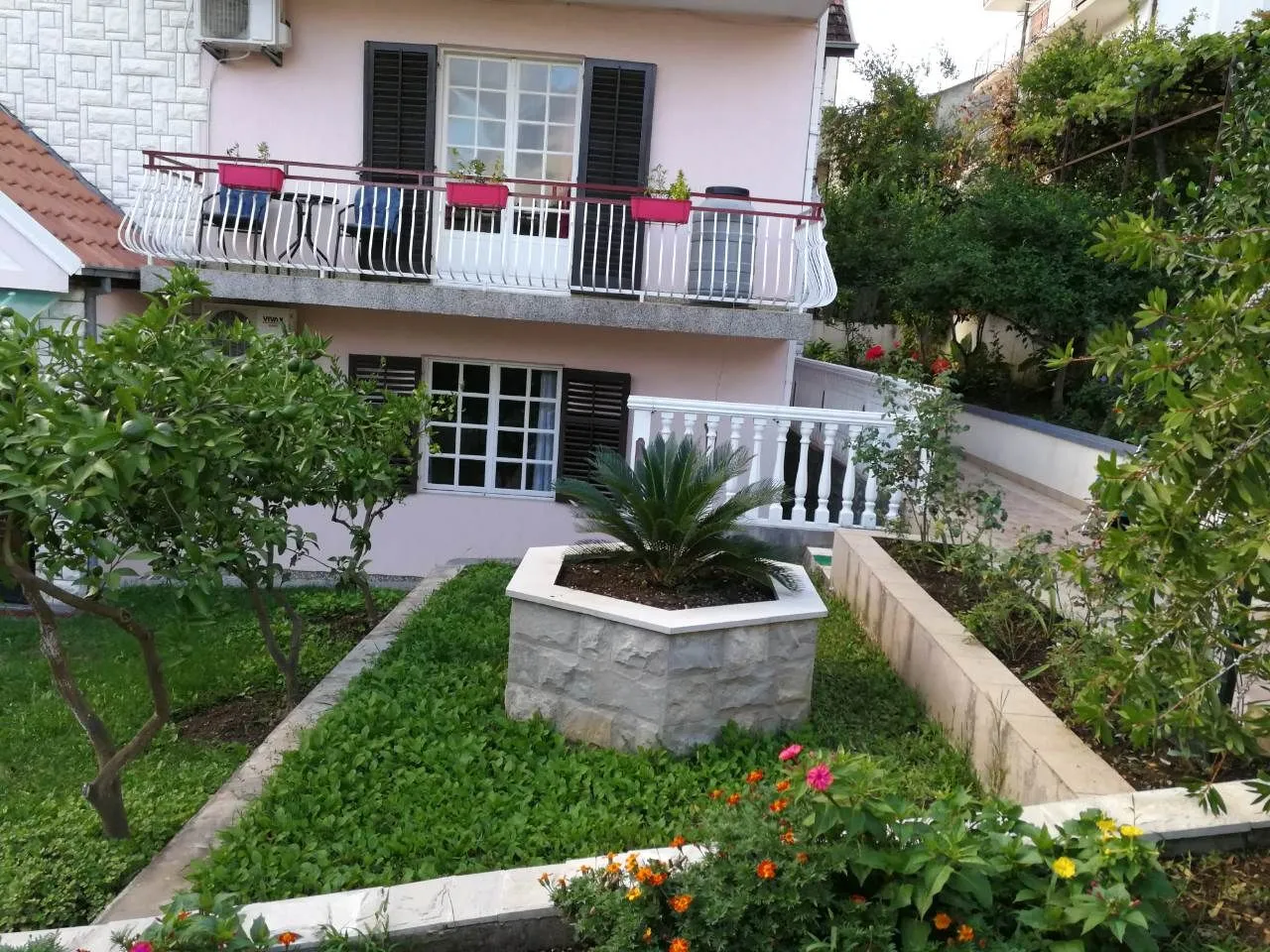 Prodaja, kuća, 400m², Tivat, Crna Gora