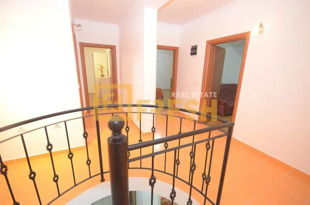 Prodaja, kuća, 253m², Tivat, Crna Gora