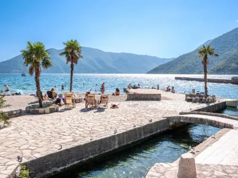 Prodaja, kuća, 112m², Risan, Kotor - image 14