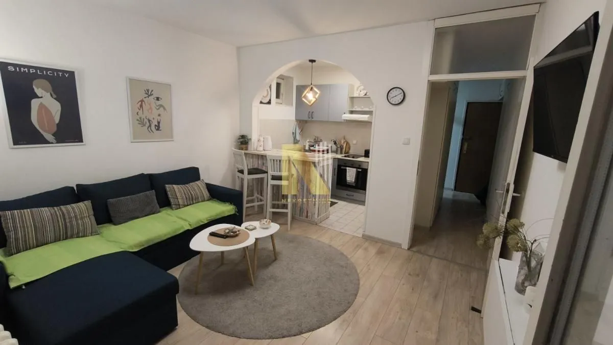 Izdavanje, jednosoban stan, 30m², Kej, Novi Sad Sve Podlokacije