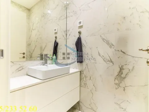 Prodaja, trosoban stan, 95m², Novi Beograd Blok 65, Novi Beograd Sve Podlokacije - image 17