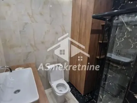 Izdavanje, četvorosoban stan, 105m², Stari Grad, Beograd - image 10