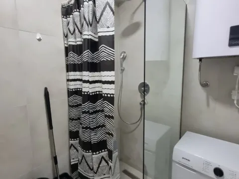 Rent, studio apartment, 24m², Bečići, Budva - image 7