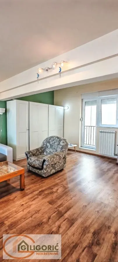 Sale, four bedroom apartment, 112m², Lekino Brdo, Voždovac Sve Podlokacije