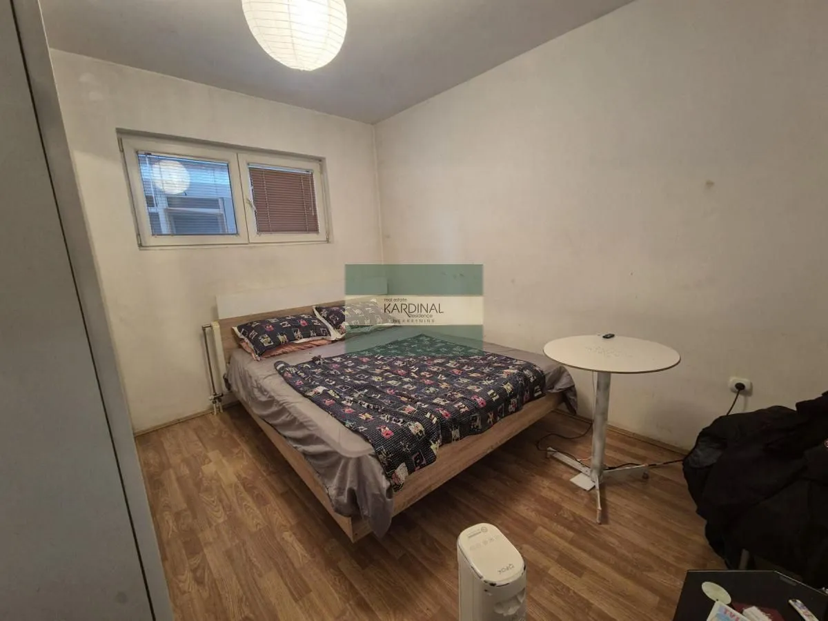 Izdavanje, jednosoban stan, 55m², Centar, Jagodina
