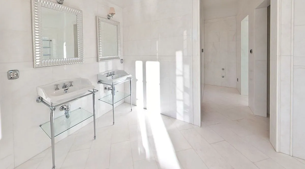 Sale, house, 1500m², Dobrota, Kotor