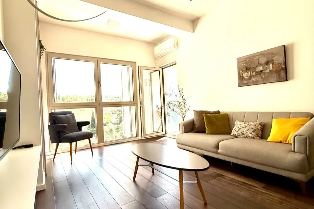 Rent, one bedroom apartment, 48m², Preko Morače, Podgorica