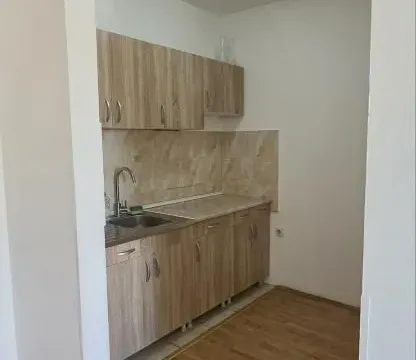 Izdavanje, jednosoban stan, 35m², Bulevar patrijarha Pavla, Novi Sad Sve Podlokacije - image 5