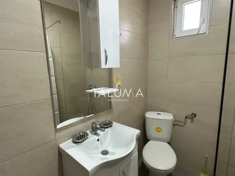 Izdavanje, kuća, 100m², Cijevna, Podgorica - image 5