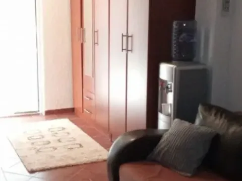 Sale, two bedroom apartment, 71m², Šušanj, Bar - image 2