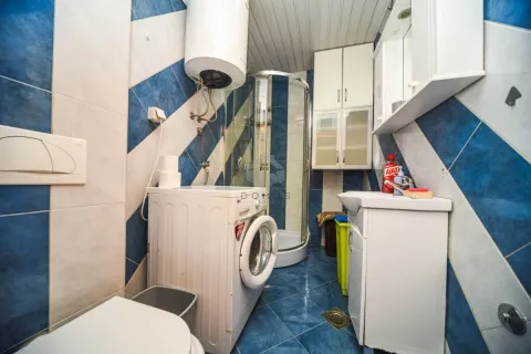 Rent, two bedroom apartment, 56m², Tuški Put, Podgorica - image 9