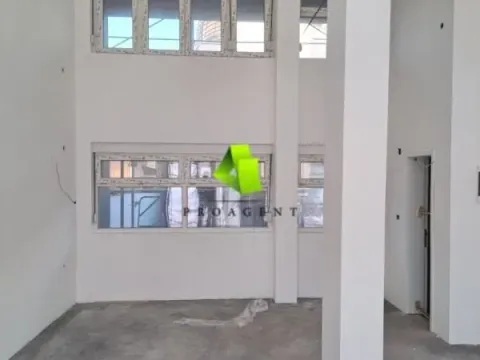 Sale, office space, 137m², Medijana, Niš - image 9