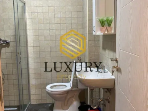 Prodaja, dvosoban stan, 75m², City Kvart, Podgorica - image 11