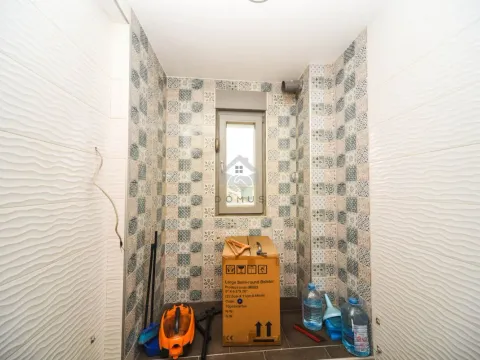 Izdavanje, trosoban stan, 77m², Zabjelo, Podgorica - image 13